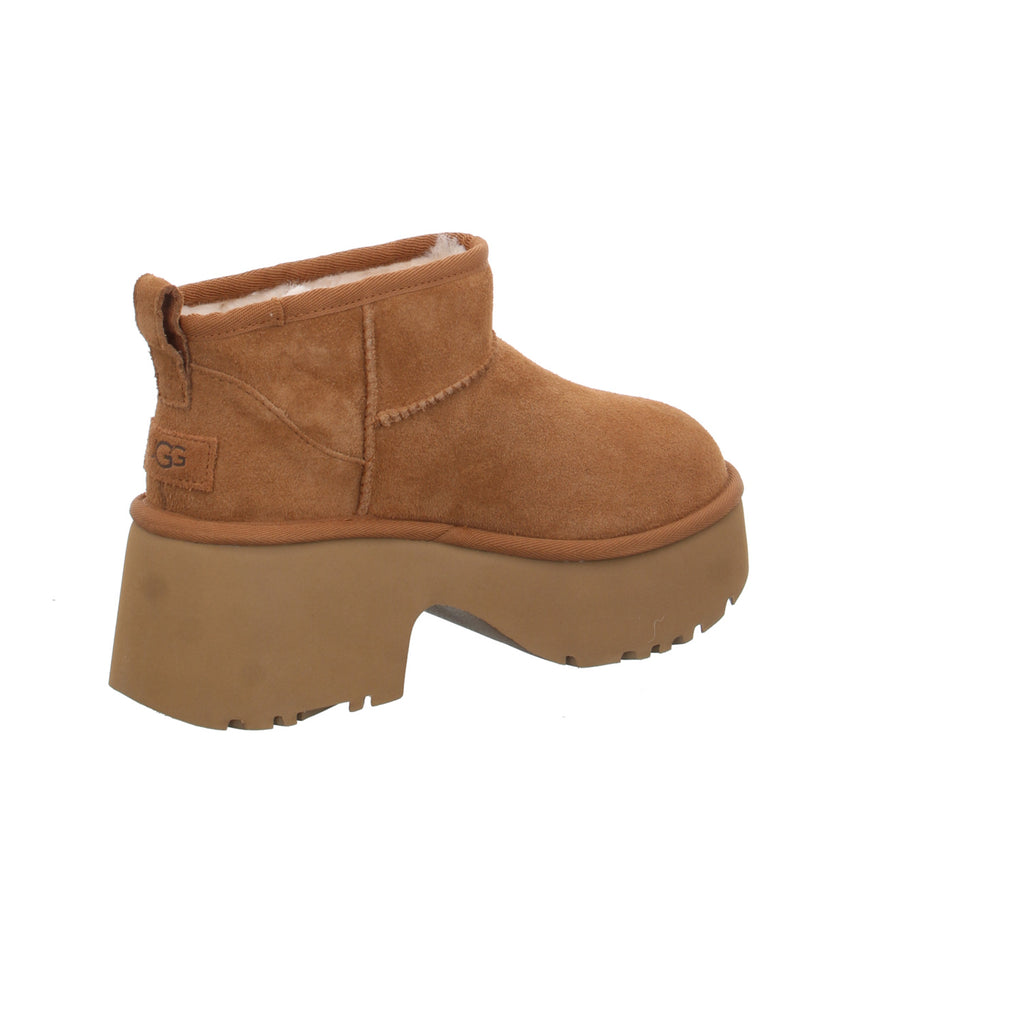 Ugg |