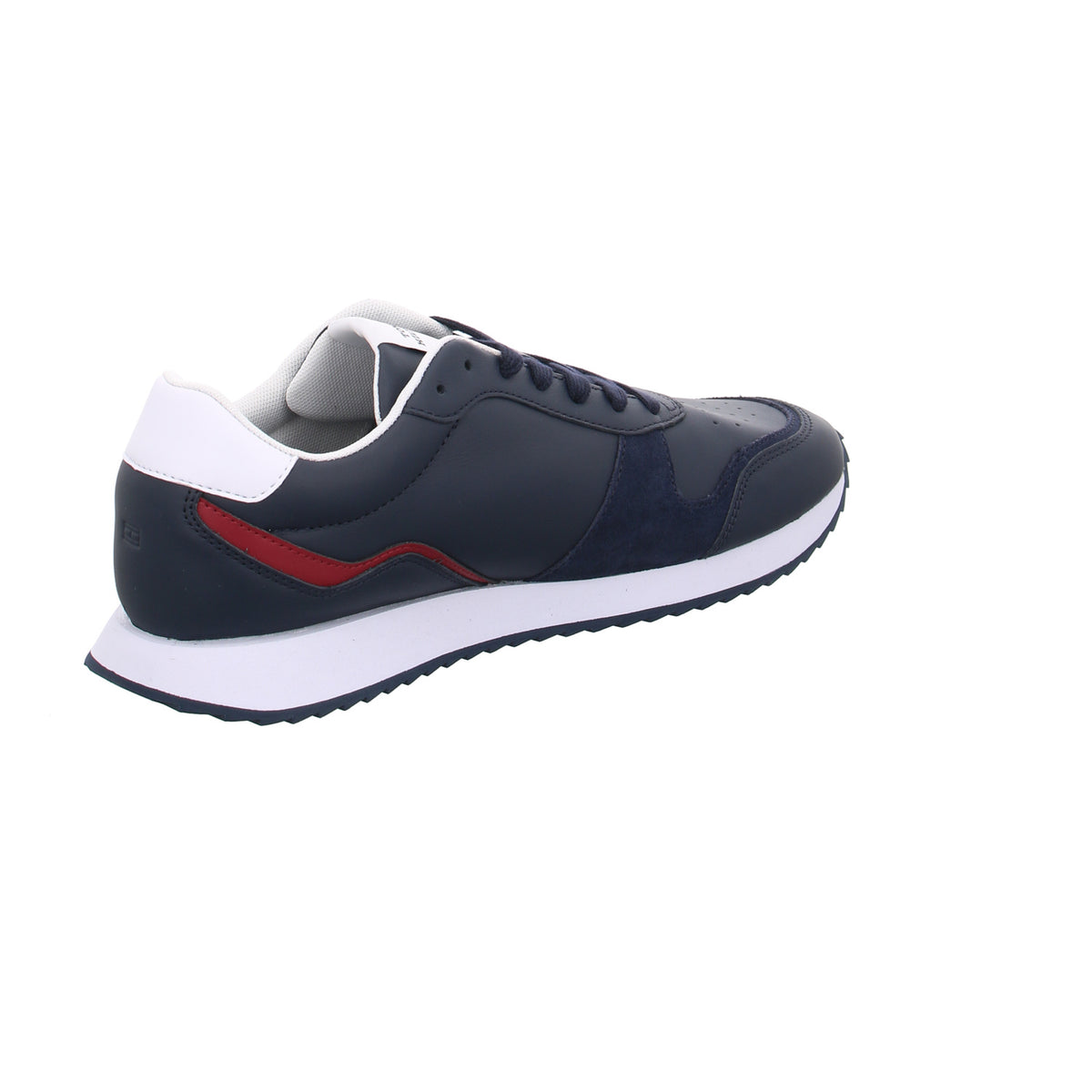 Tommy Hilfiger |