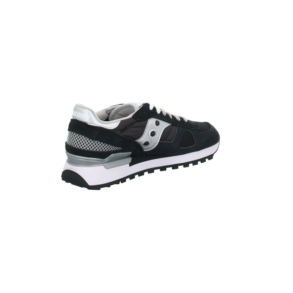 Saucony |