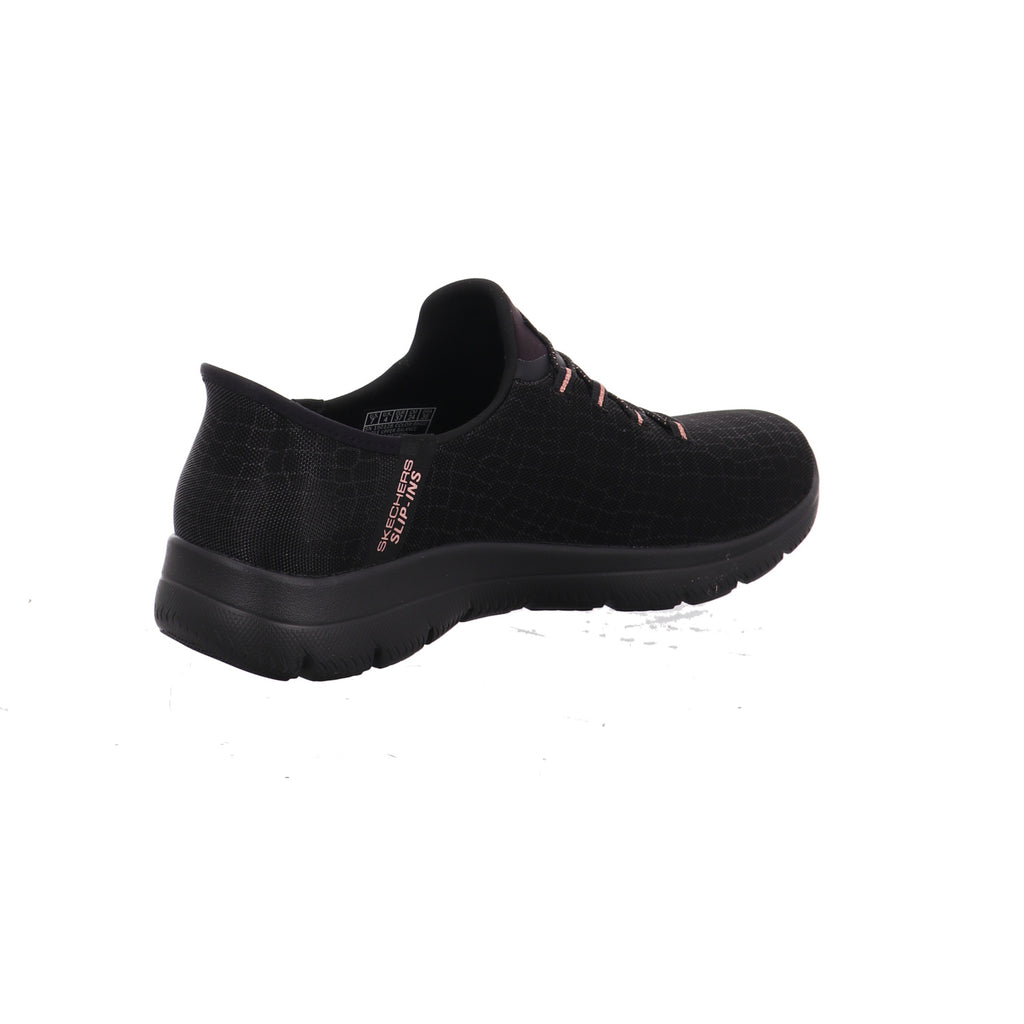 Skechers |