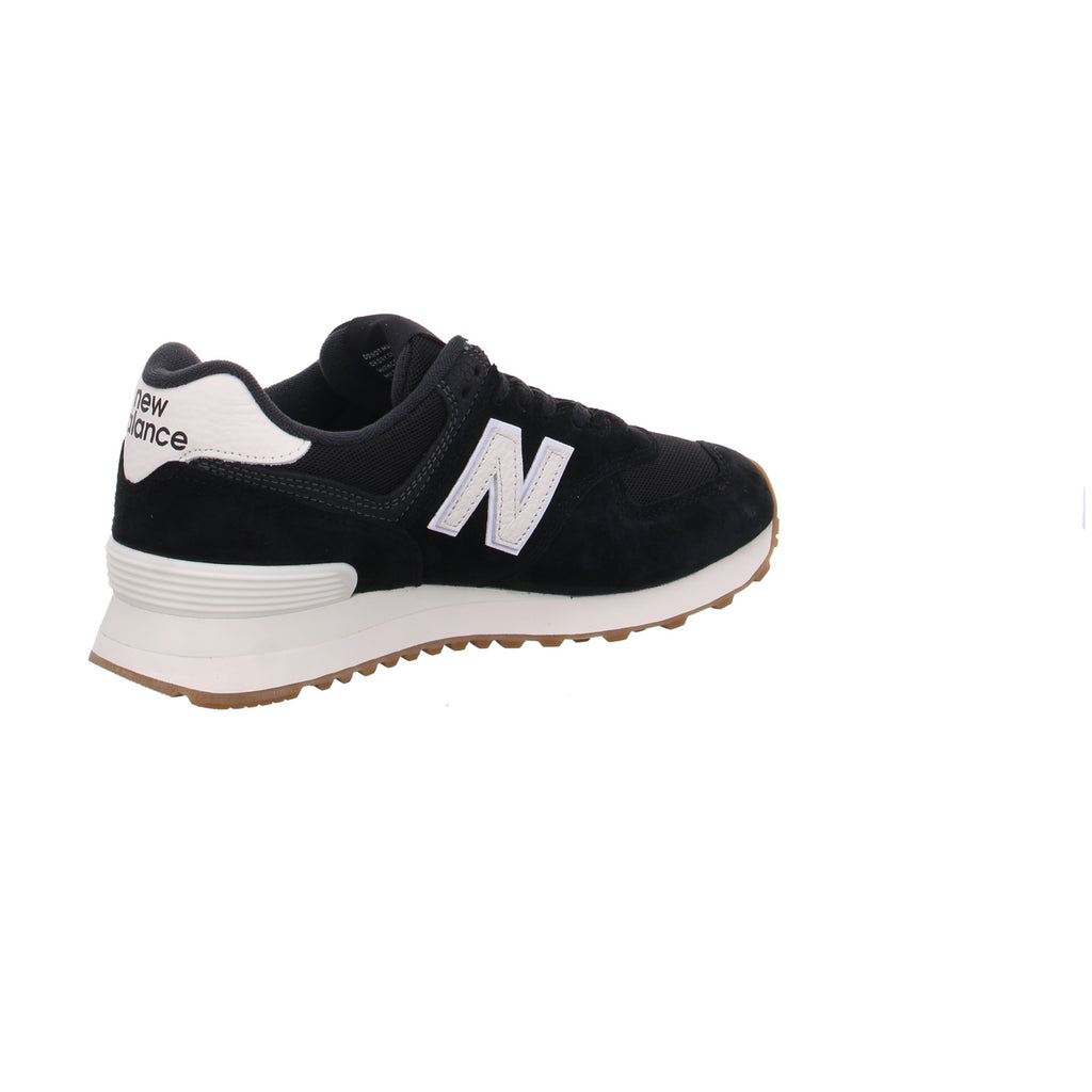 New Balance |