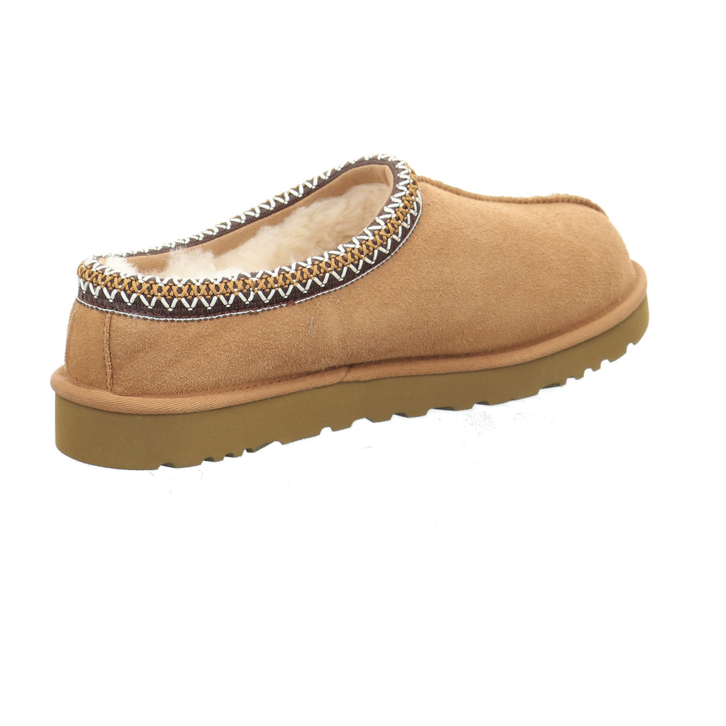 Ugg |