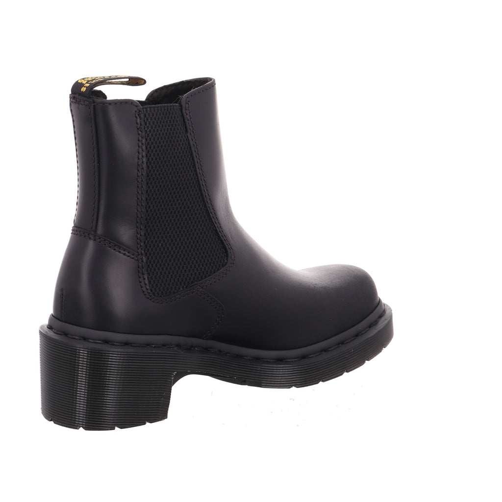 Dr. Martens |