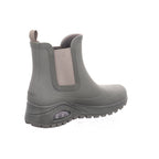 Skechers |