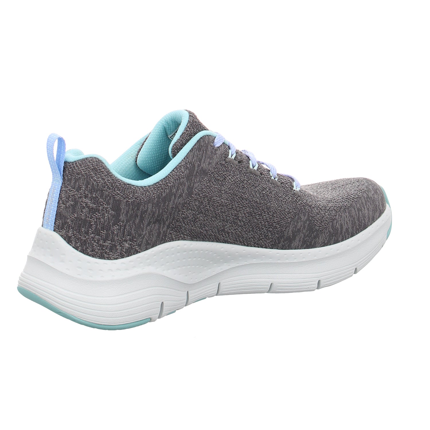 Skechers |