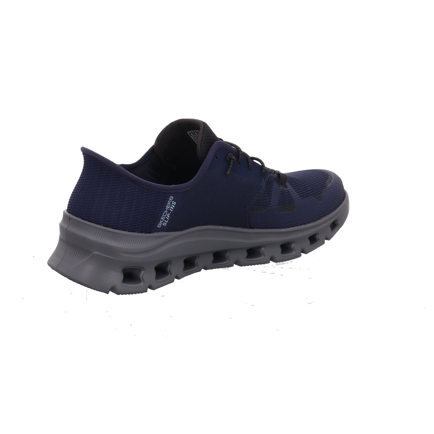 Skechers |