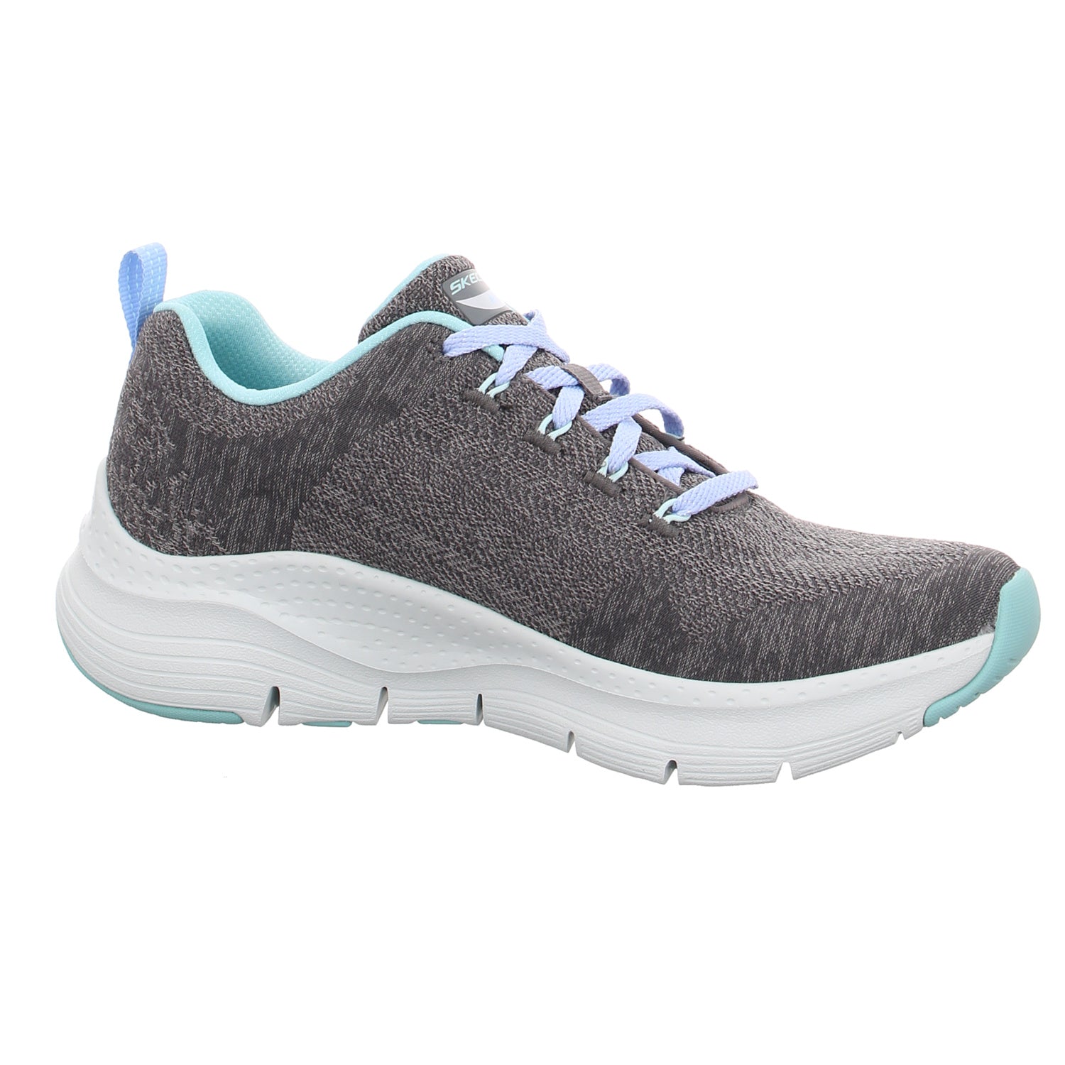 Skechers |