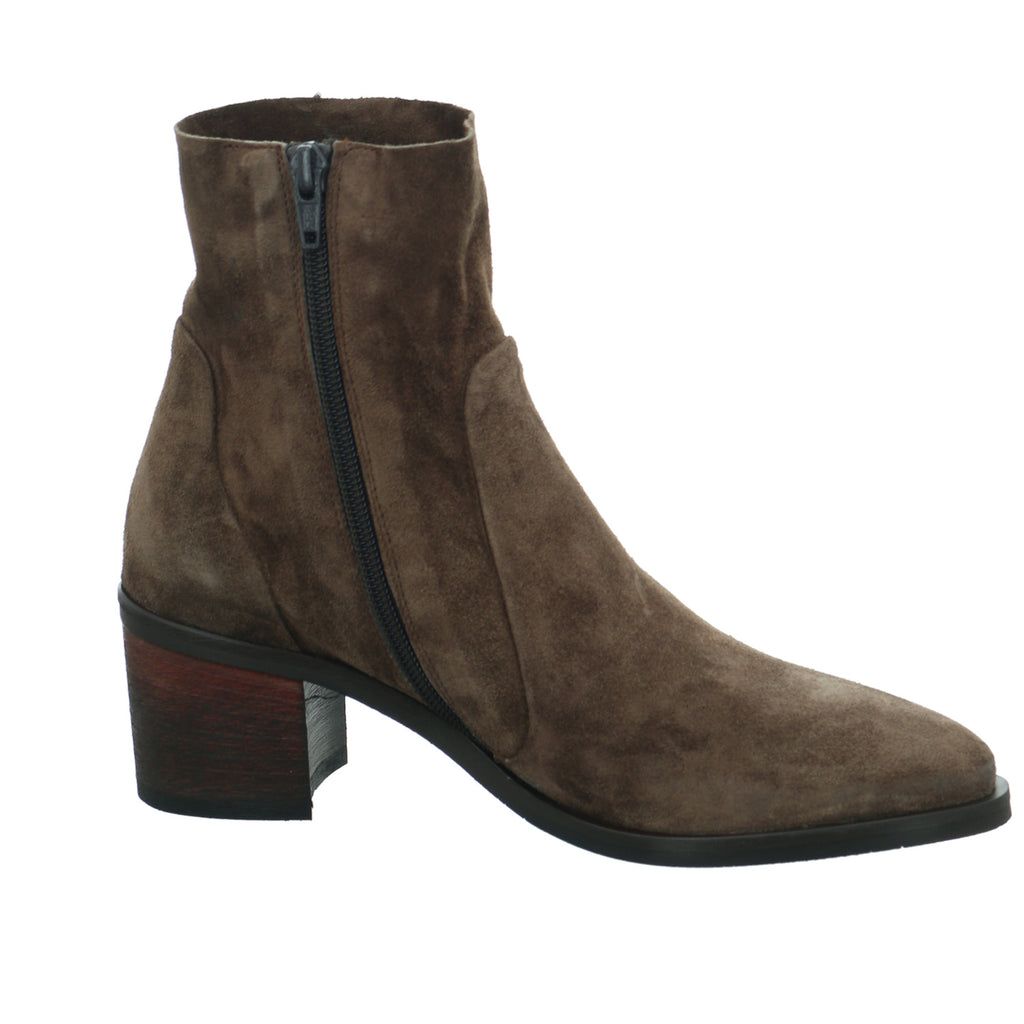 Donna Carolina | 46.005.001 Terra