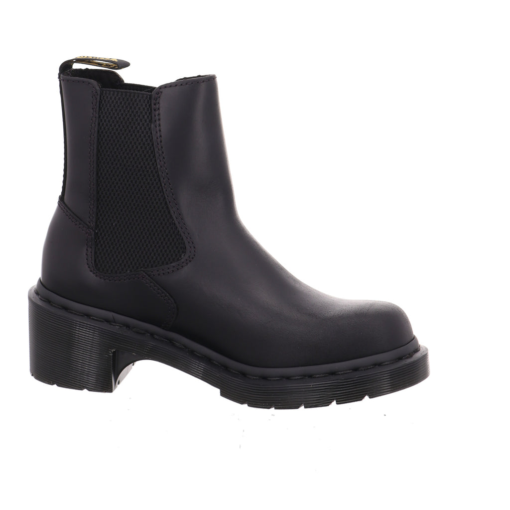 Dr. Martens |