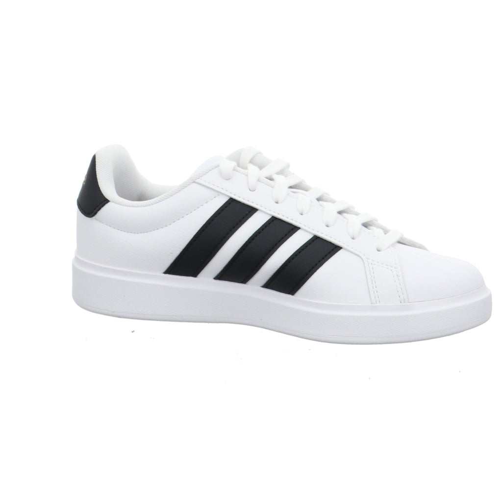 Adidas |