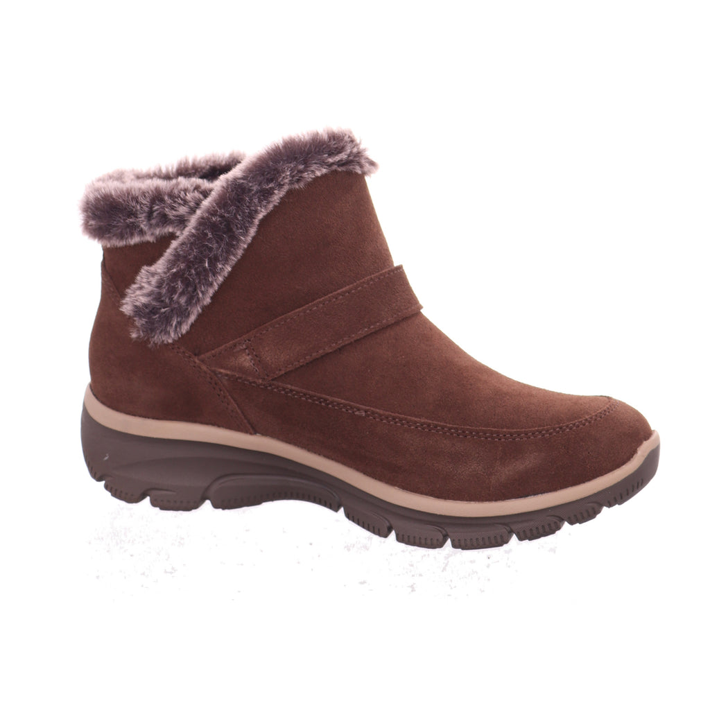 Skechers |
