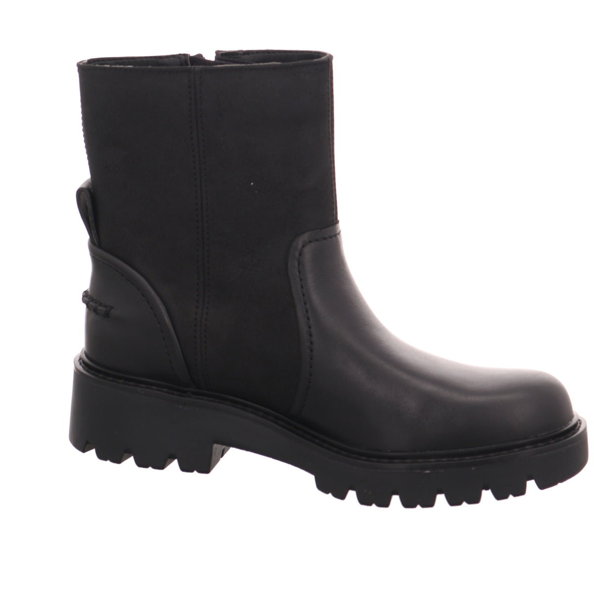 UGG |