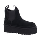 Ugg |