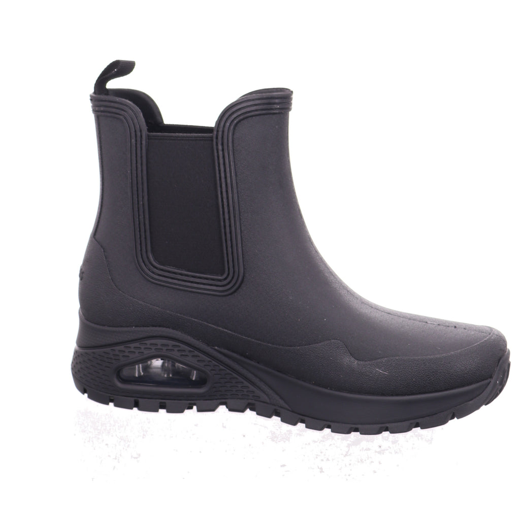 Skechers |