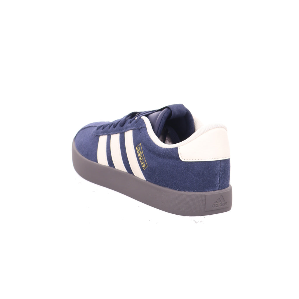 Adidas |
