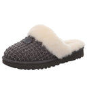 Ugg |