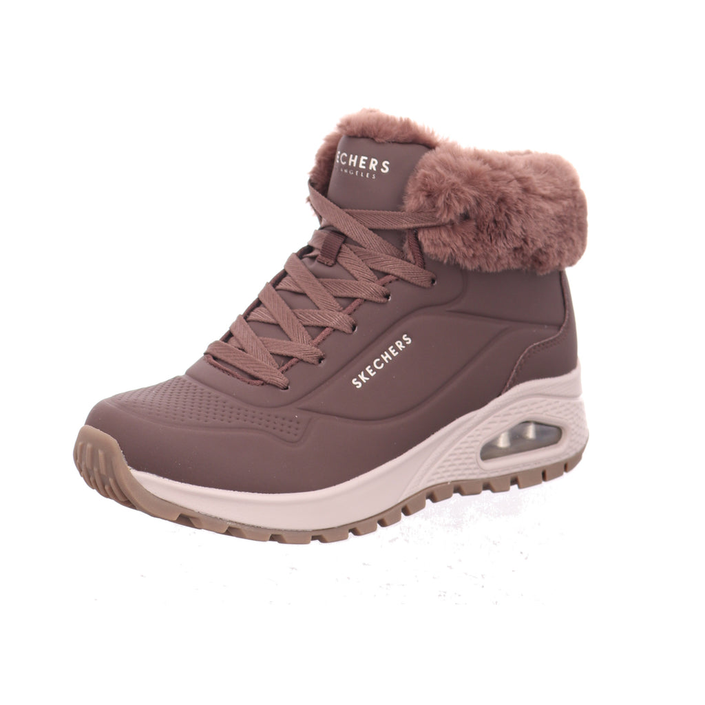 Skechers |