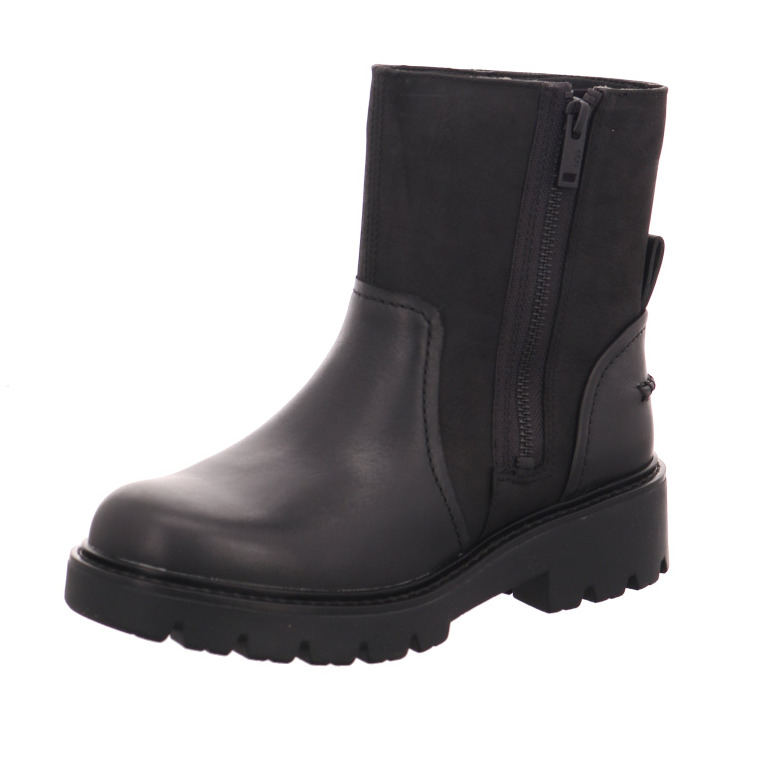 UGG |