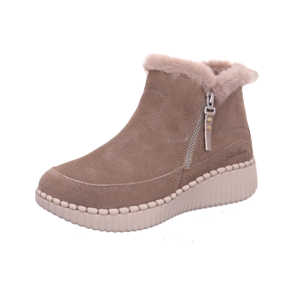 Skechers |