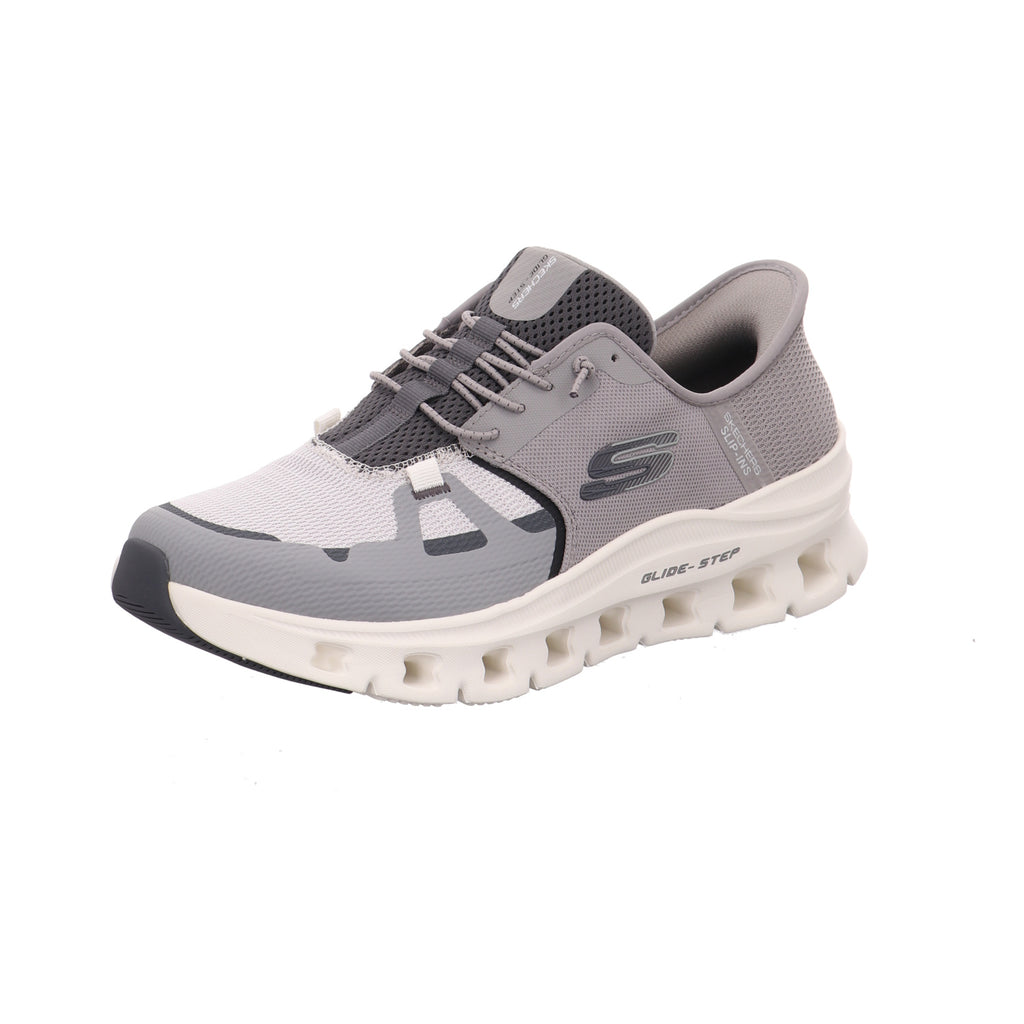 Skechers |