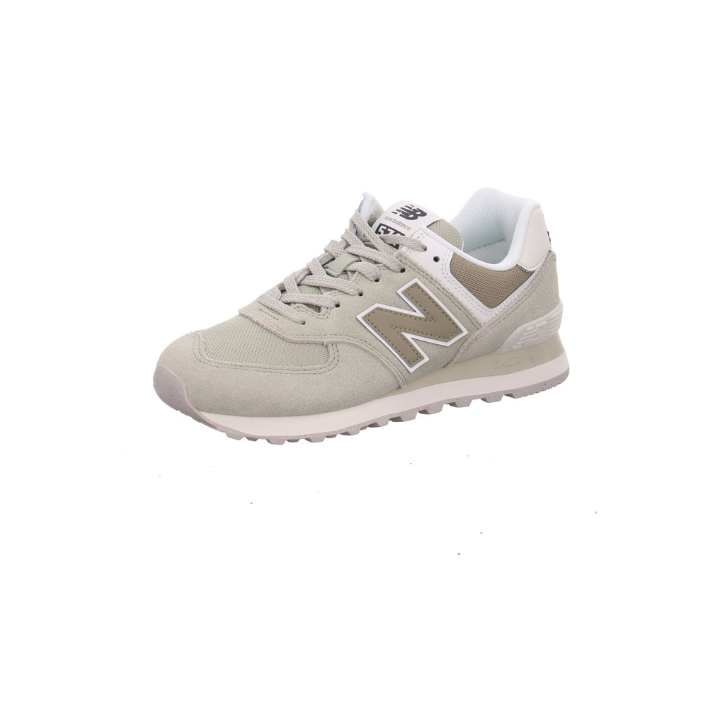 New Balance |
