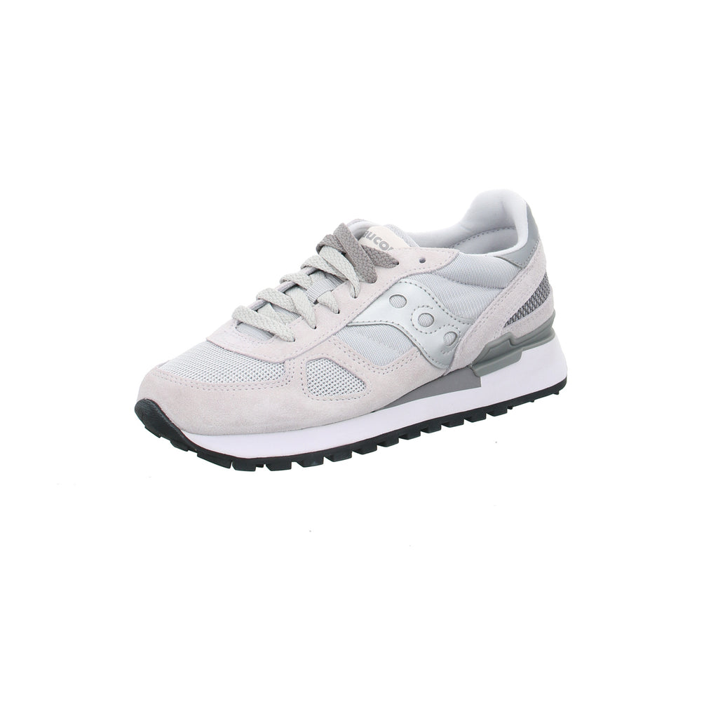 Saucony |