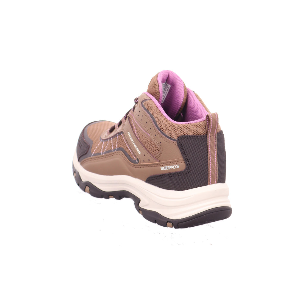 Skechers |