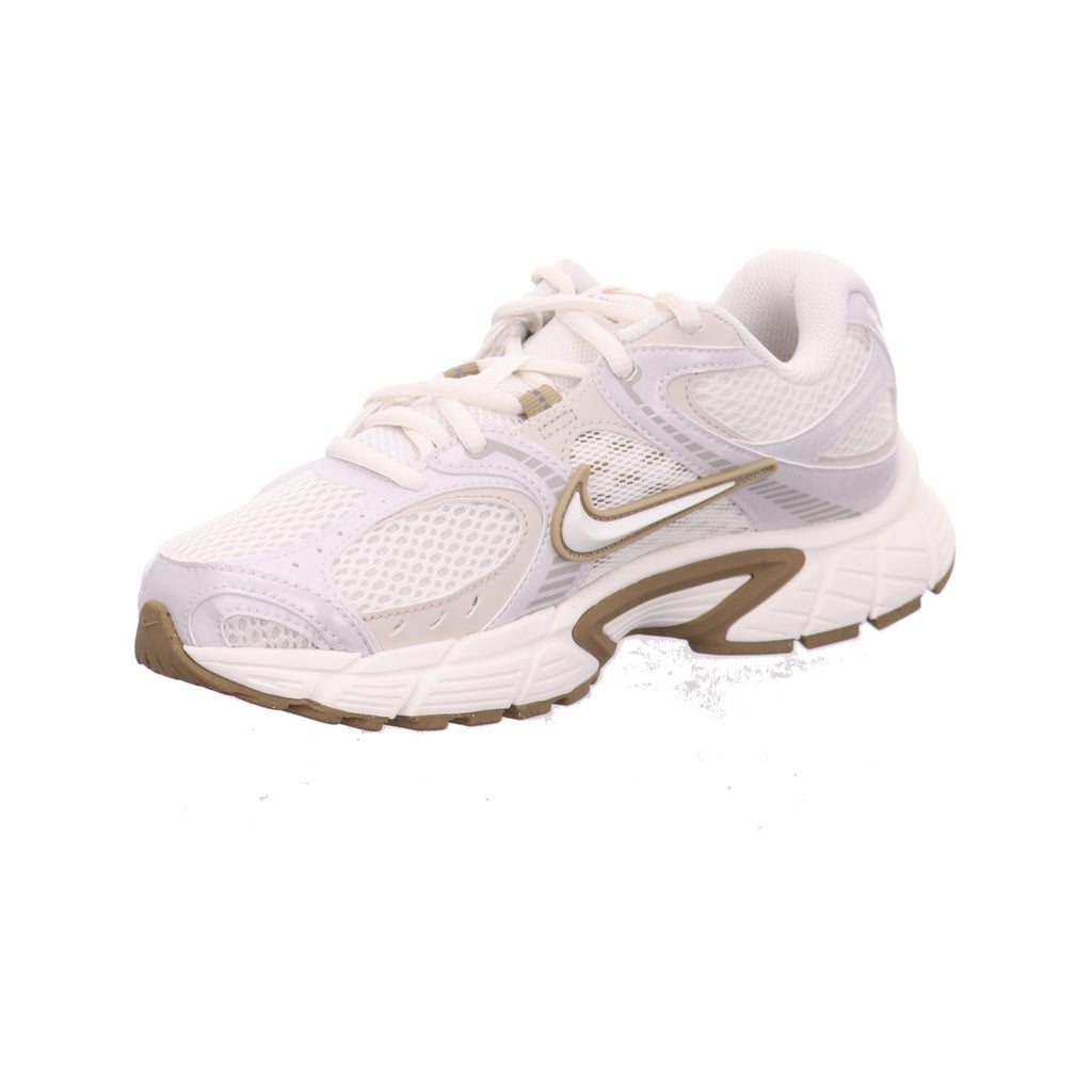 Nike |