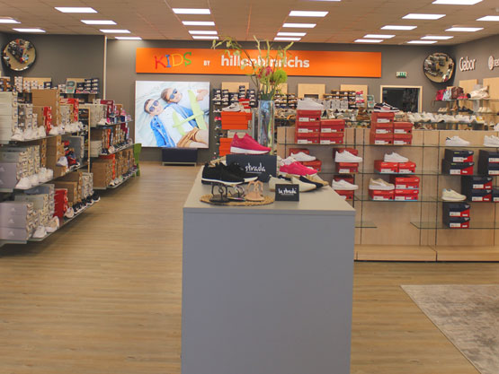 Schuhhaus Hillenhinrichs - Schuhgeschft fr exklusive Schuhmode in Bad Essen