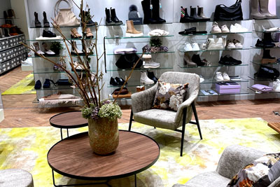 Damenschuhe und Herrenschuhe im Schuhhaus Hillenhinrichs in Steinfeld